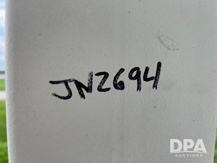 2---friesen-bulk-seed-bins-(jn2694-&-jn2695)-image-11