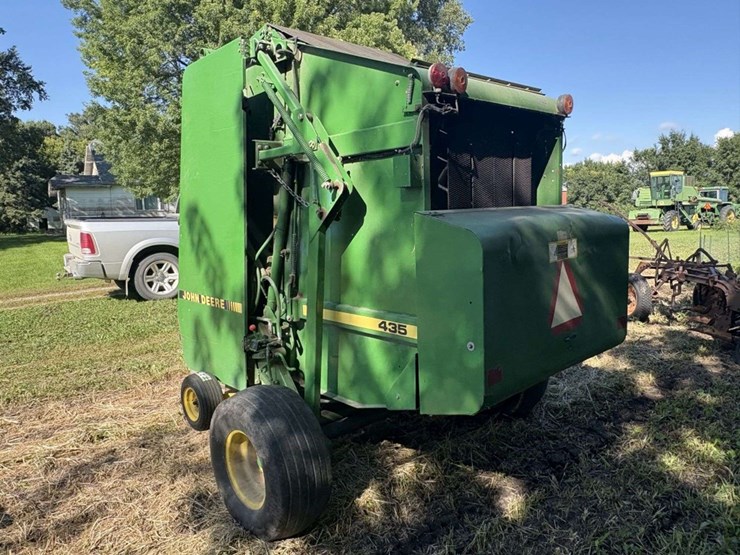 john-deere-435-image-7