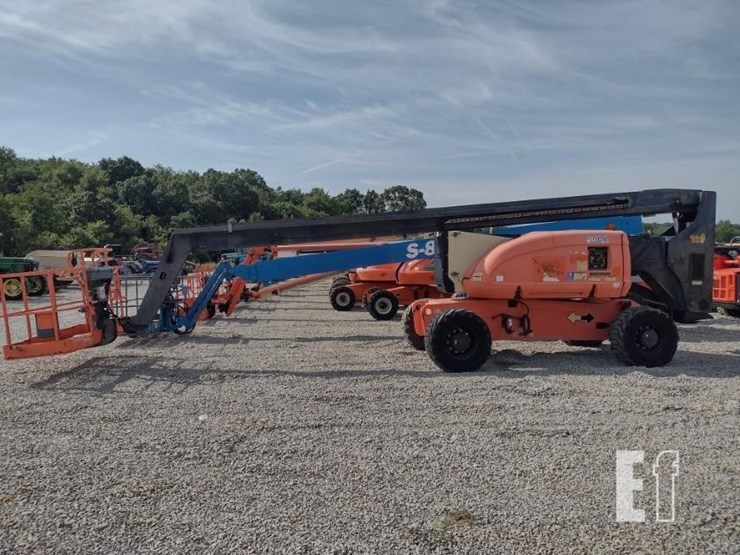 2009-jlg-800a-image-1