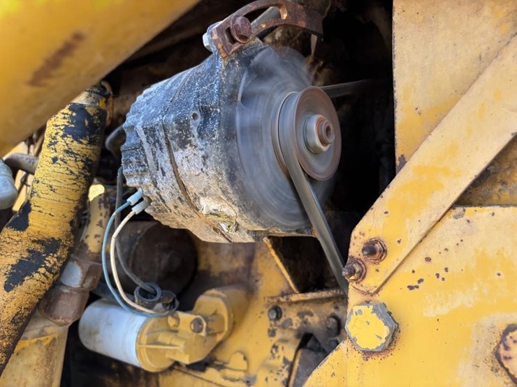 massey-ferguson-mf34a-image-51
