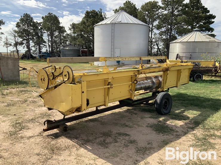 new-holland-960-image-7