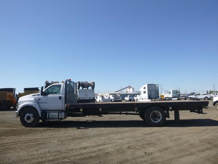 2017-ford-f650-image-5