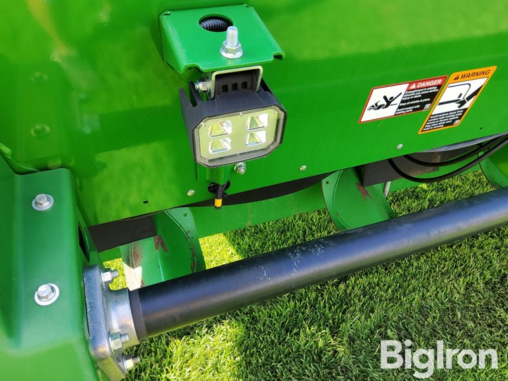 2023-john-deere-c12f-image-10