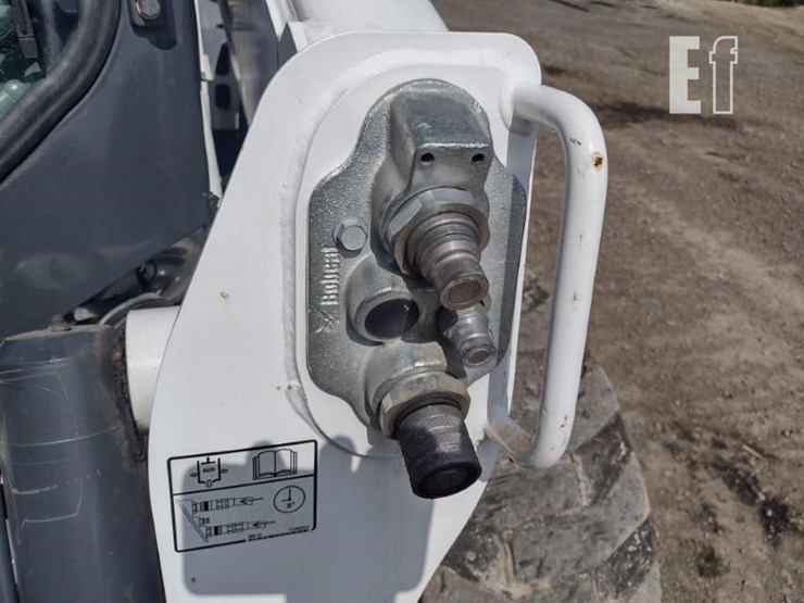 2022-bobcat-s740-image-19