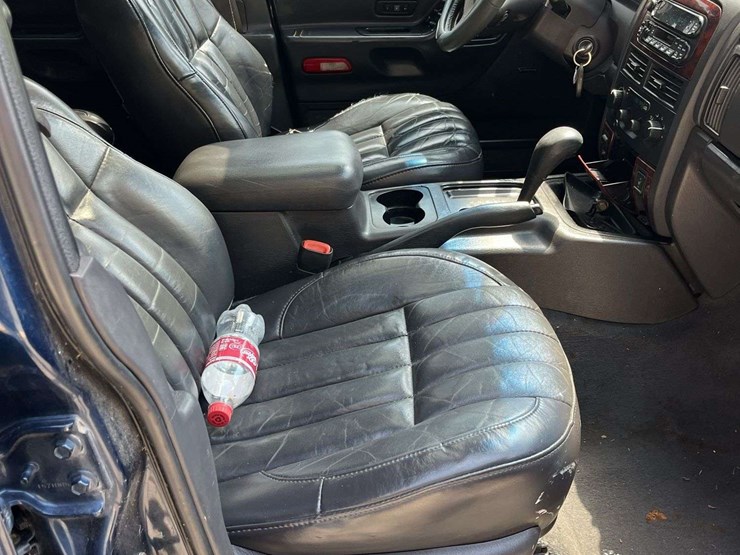 2000-jeep-grand-cherokee-image-14