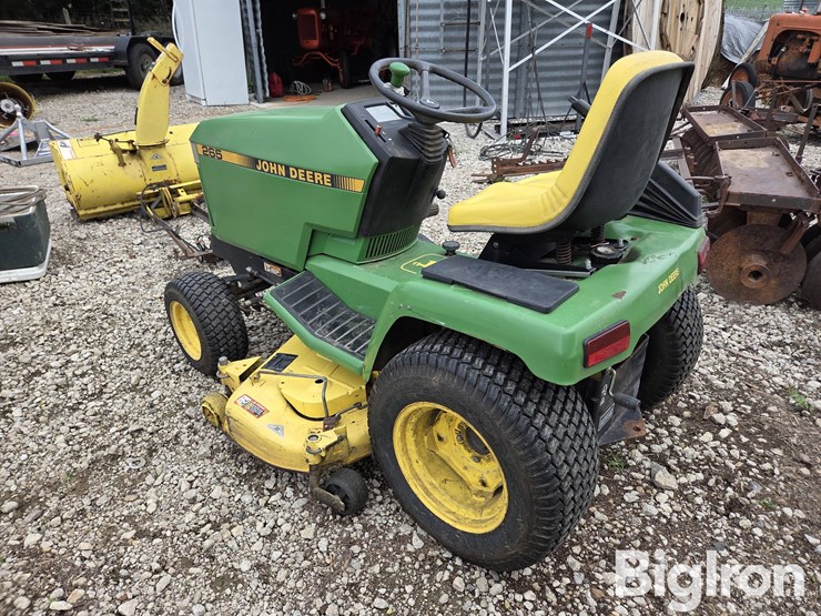 john-deere-265-image-7