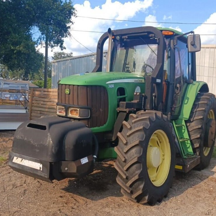 2008 JOHN DEERE 7130