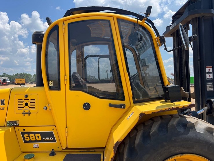 sellick-s80t4e-4ps-rough-terrain-forklift-image-16