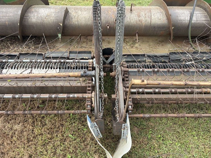 john-deere-224-image-22