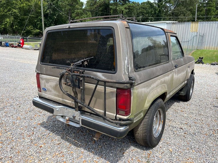 1989-ford-bronco-image-9