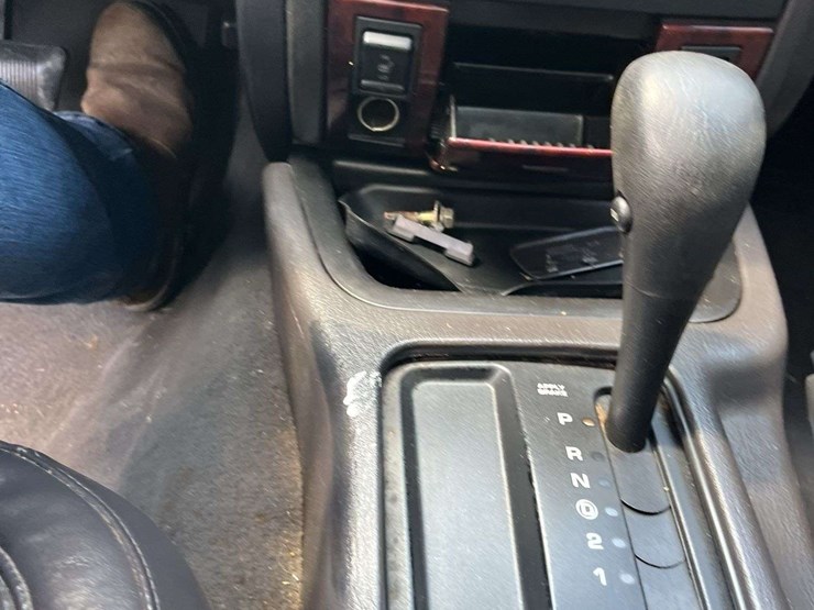2000-jeep-grand-cherokee-image-8