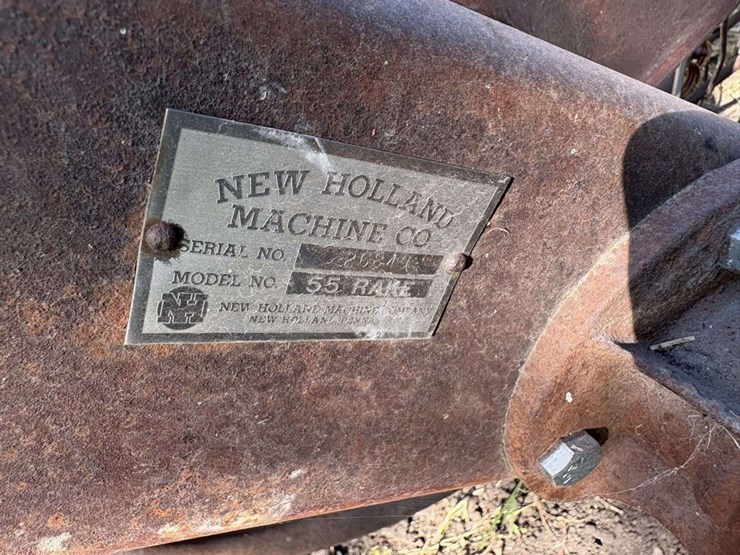 new-holland-55-image-12