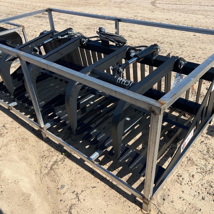 UNUSED JCT 84" HYD ROCK GRAPPLE BUCKET