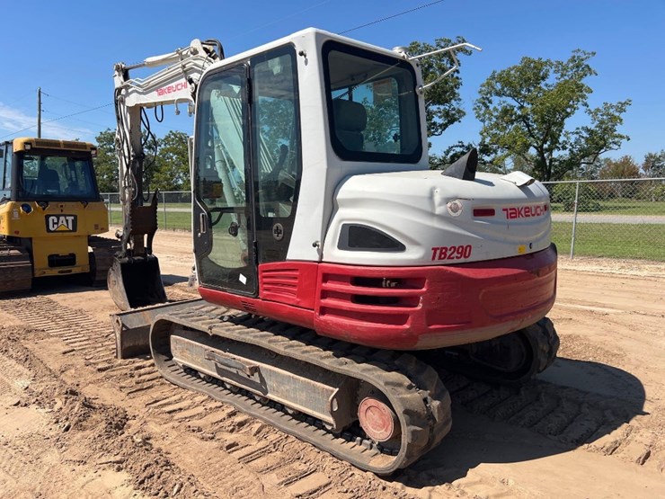 2017-takeuchi-tb290-image-2