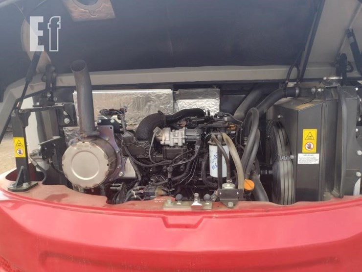 2022-takeuchi-tb290-image-44