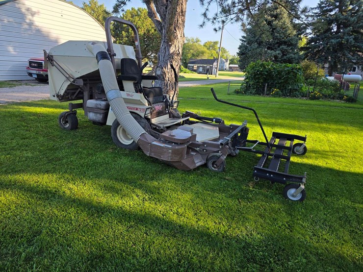 2009-grasshopper-721d-image-2