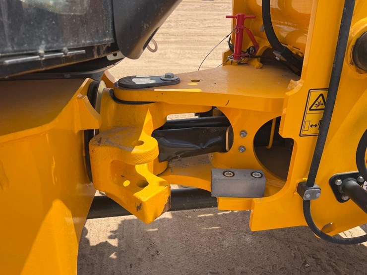 jcb-409-image-18