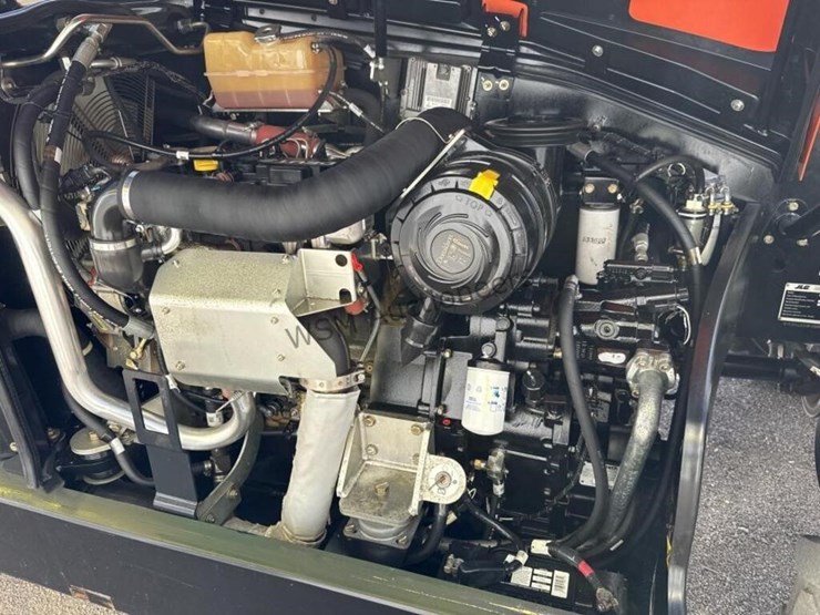 2015-jlg-4014ps-image-15