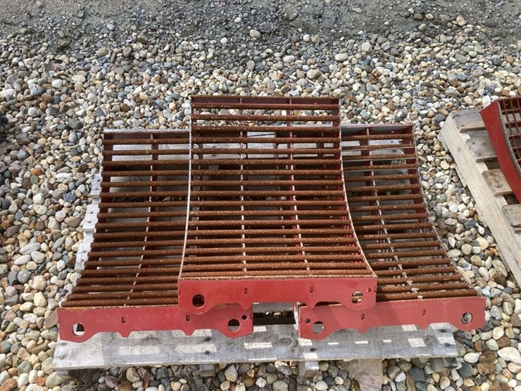 round-bar-concaves-for-9000-series-caseih-flagship-combine,-(3)-pcs-image-3