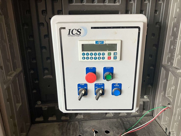 endress+hauser-meter/crane-control-valve/stainless-fittings/control-box-image-2