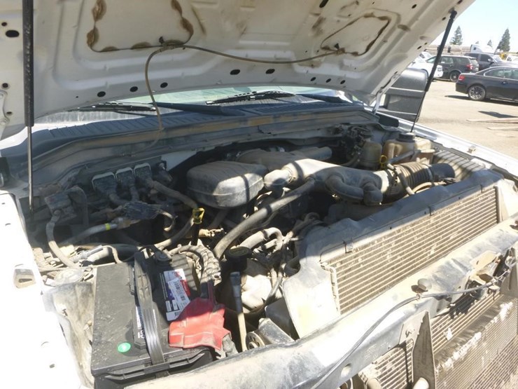 2008-ford-f550-image-16
