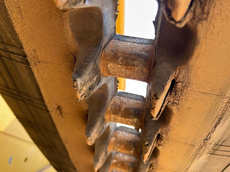 2019-caterpillar-299d2-xhp-image-16