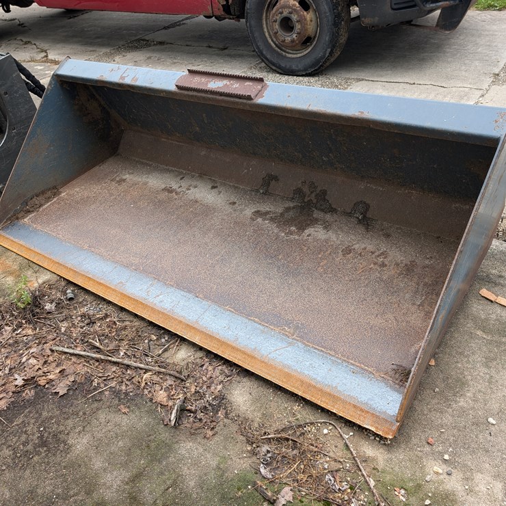 #2990 • Low Profile 60" Bucket