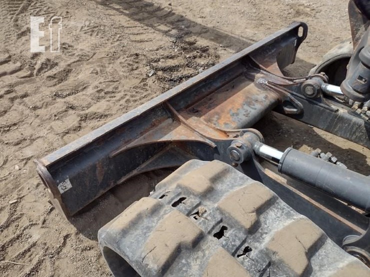 2018-bobcat-e85-image-25