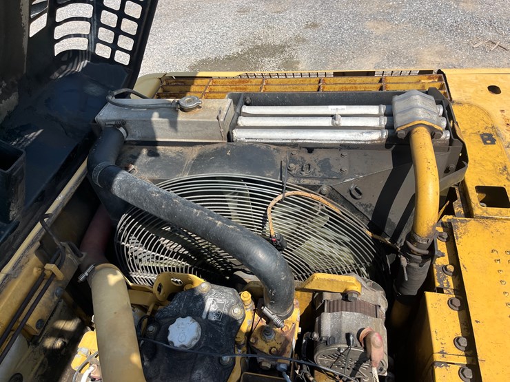 2008-caterpillar-324d-image-28