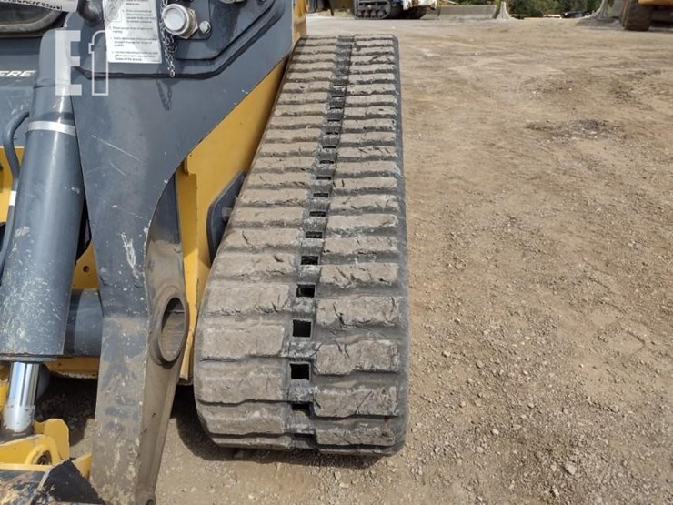2023-deere-331g-image-26