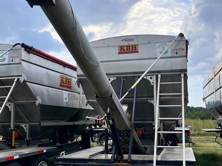 2022-kbh-tt2000-dry-fertilizer-tender-(njp342,-unit-108)-image-4