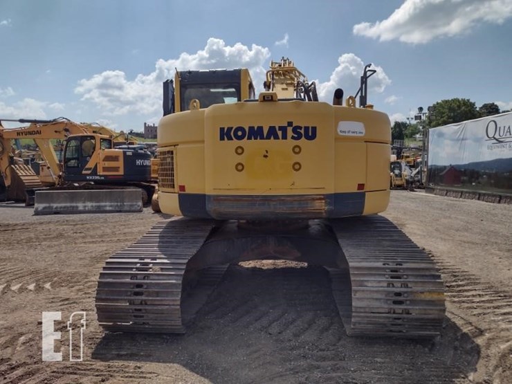 2011-komatsu-pc228us-lc-8-image-4