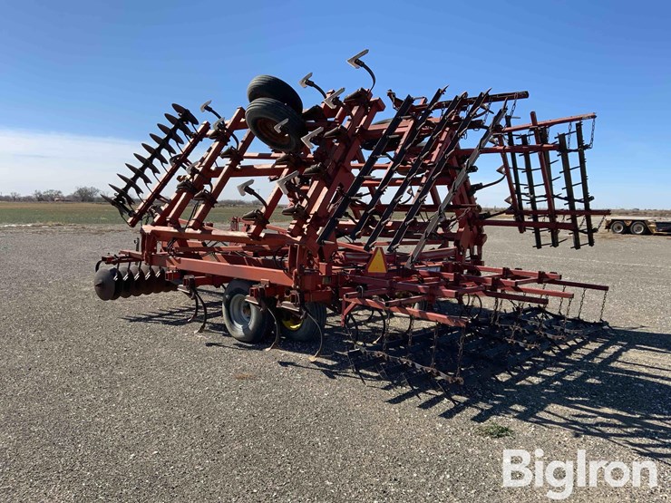case-ih-4200-image-7