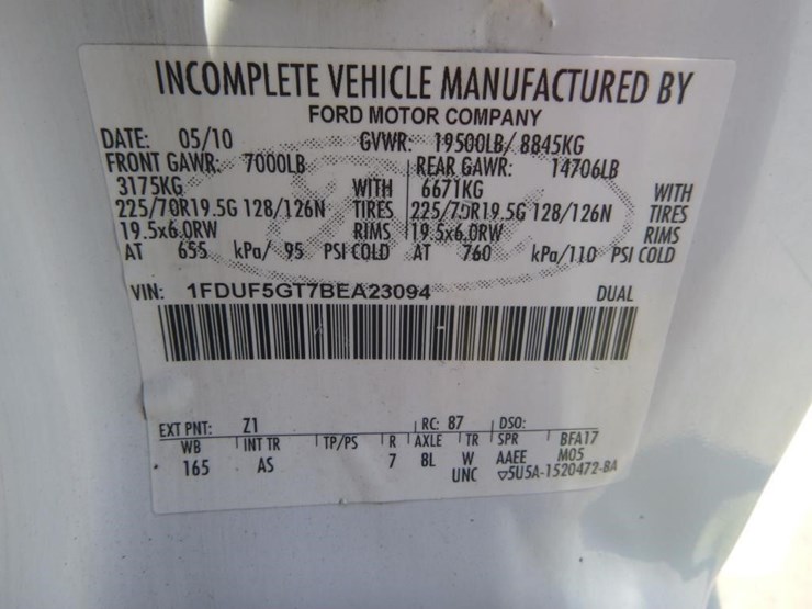 2011-ford-f550-image-33