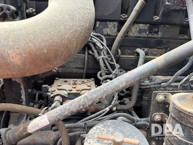 1999-freightliner-truck-(dr12135-unit-474)-image-35