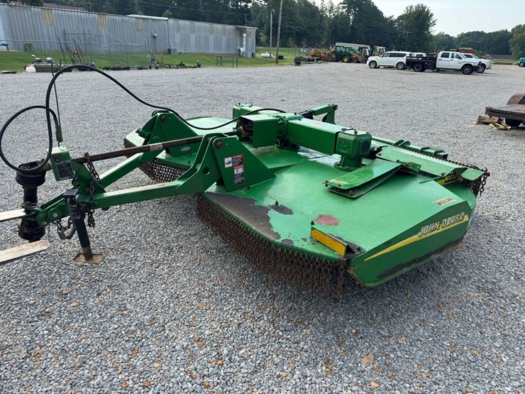john-deere-10-image-1