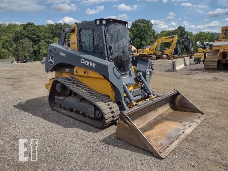 2023-deere-331g-image-38