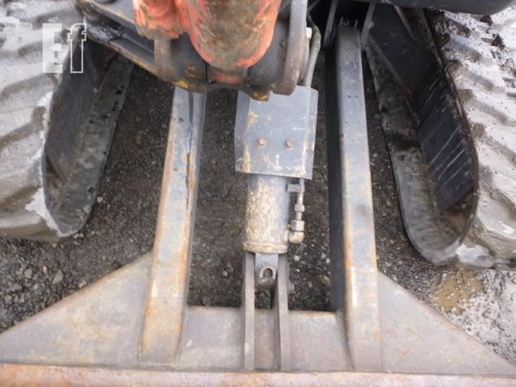 2016-kubota-u25-image-25