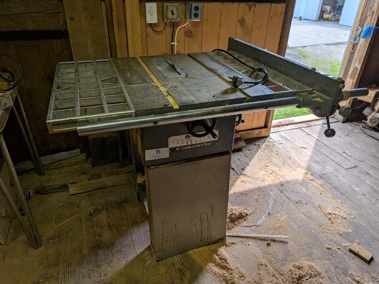 #3032-•-rockwell-table-saw-image-1