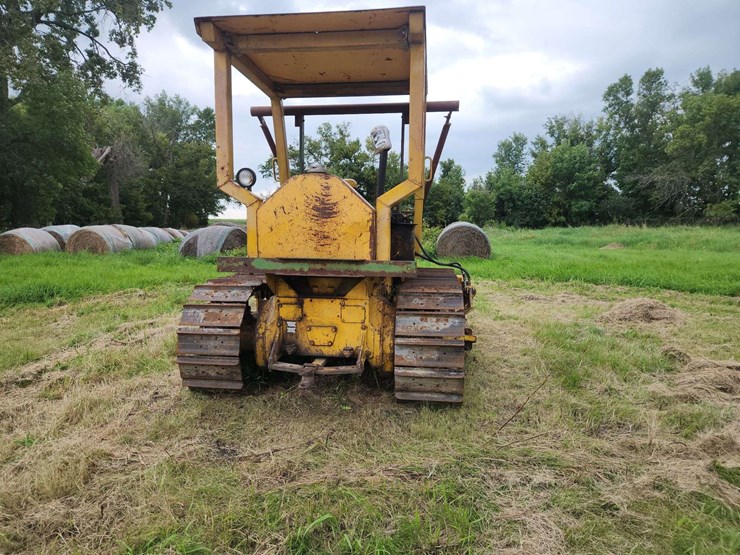 caterpillar-d4-image-12