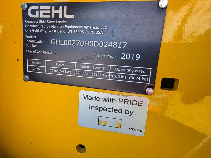 2019-gehl-v270-image-34