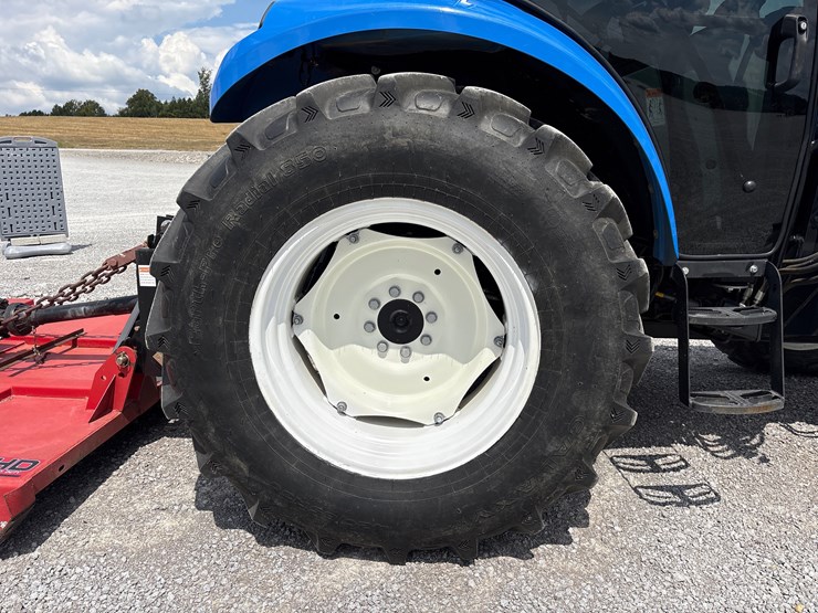 2016-new-holland-t4.75-image-11