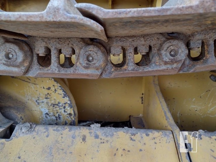 deere-650k-xlt-image-37