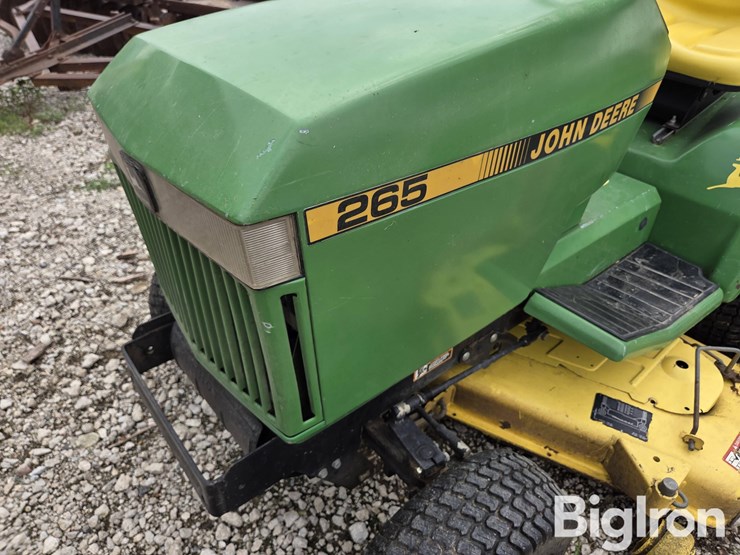john-deere-265-image-11