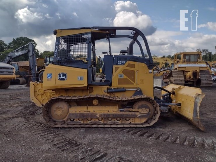 deere-650k-xlt-image-3