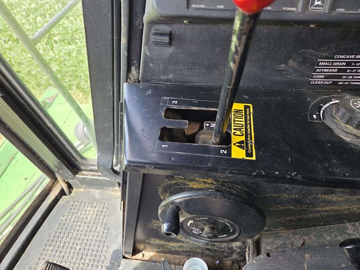john-deere-7720-image-24