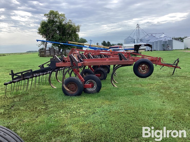 case-ih-5800-image-4