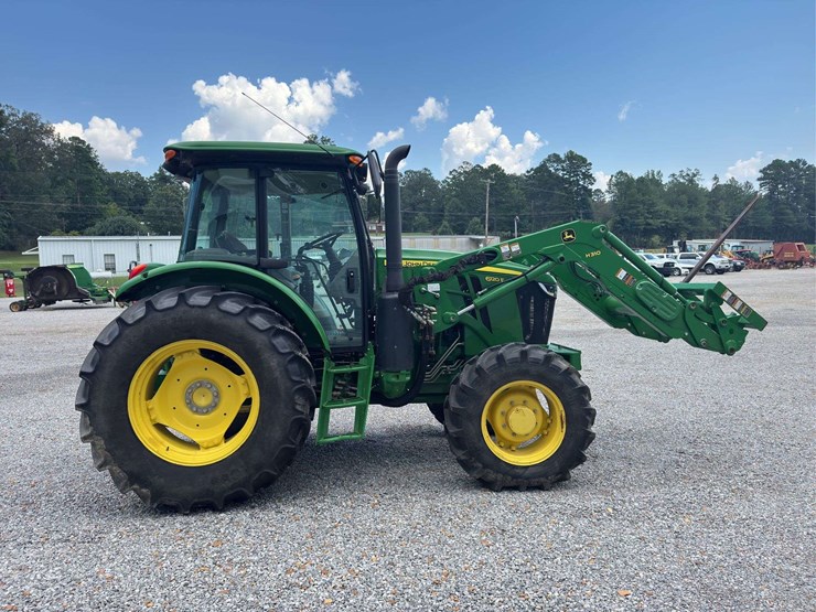 2020-john-deere-6120e-image-8