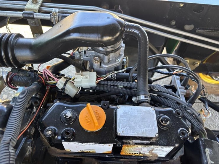 john-deere-gator-image-28
