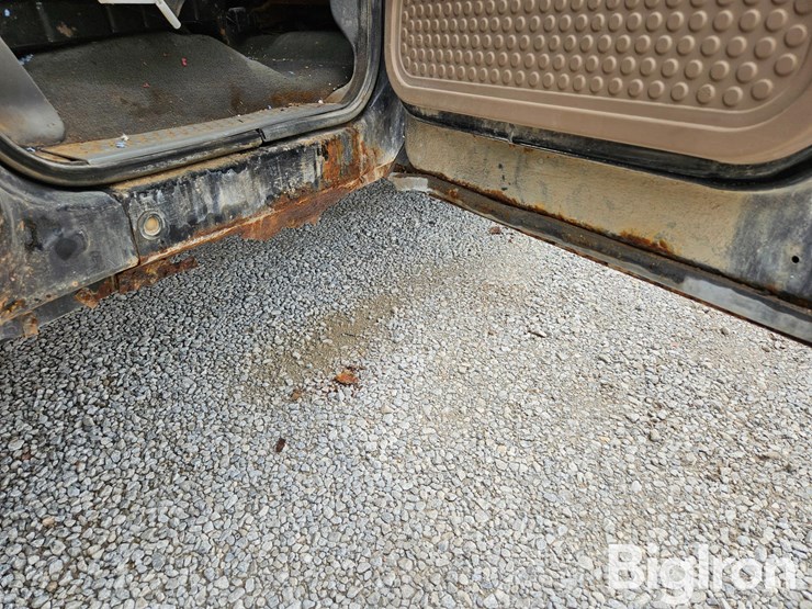2002-ford-f250-image-17